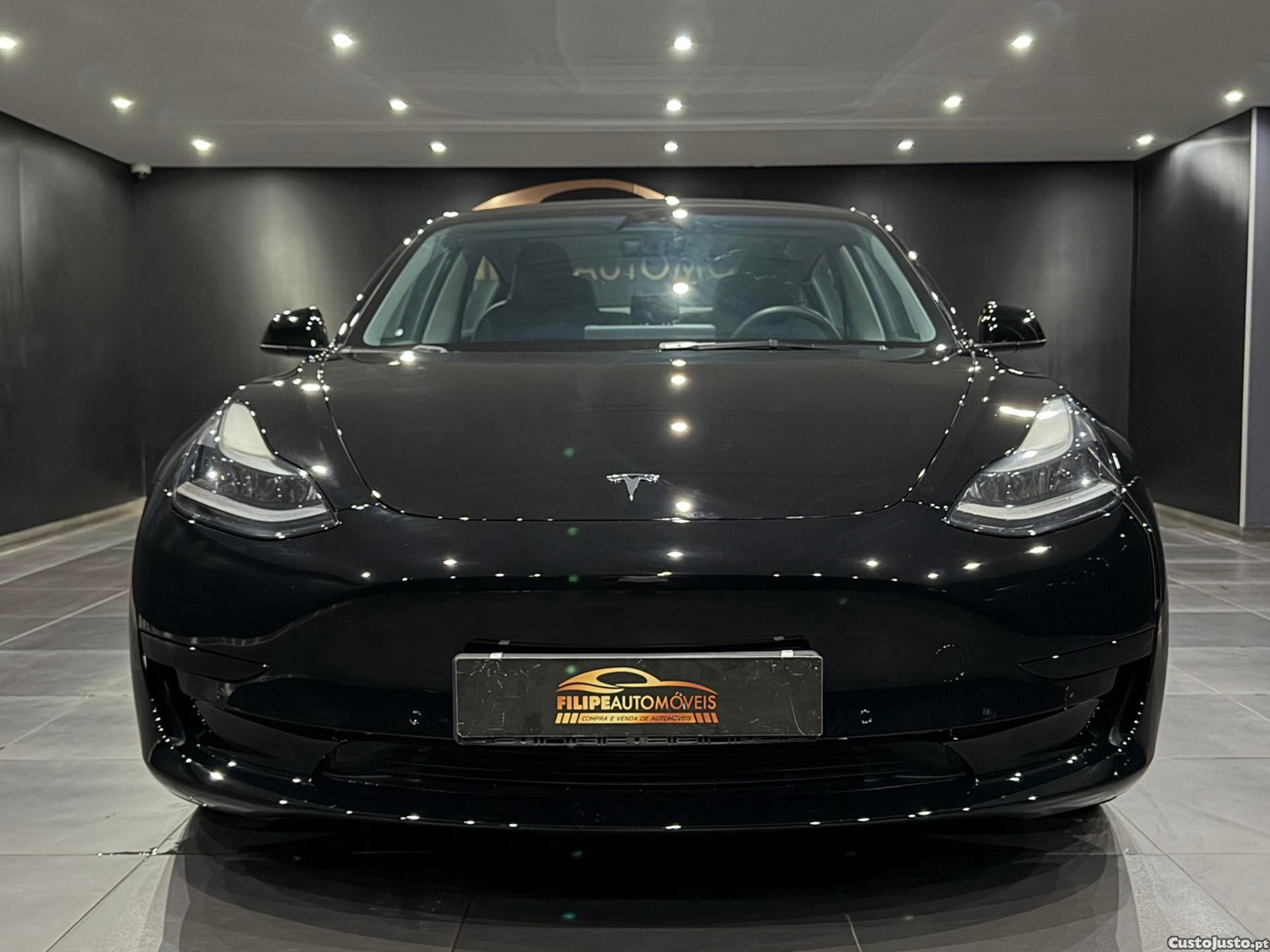 Tesla Model 3 Standard RWD — fotografia 24