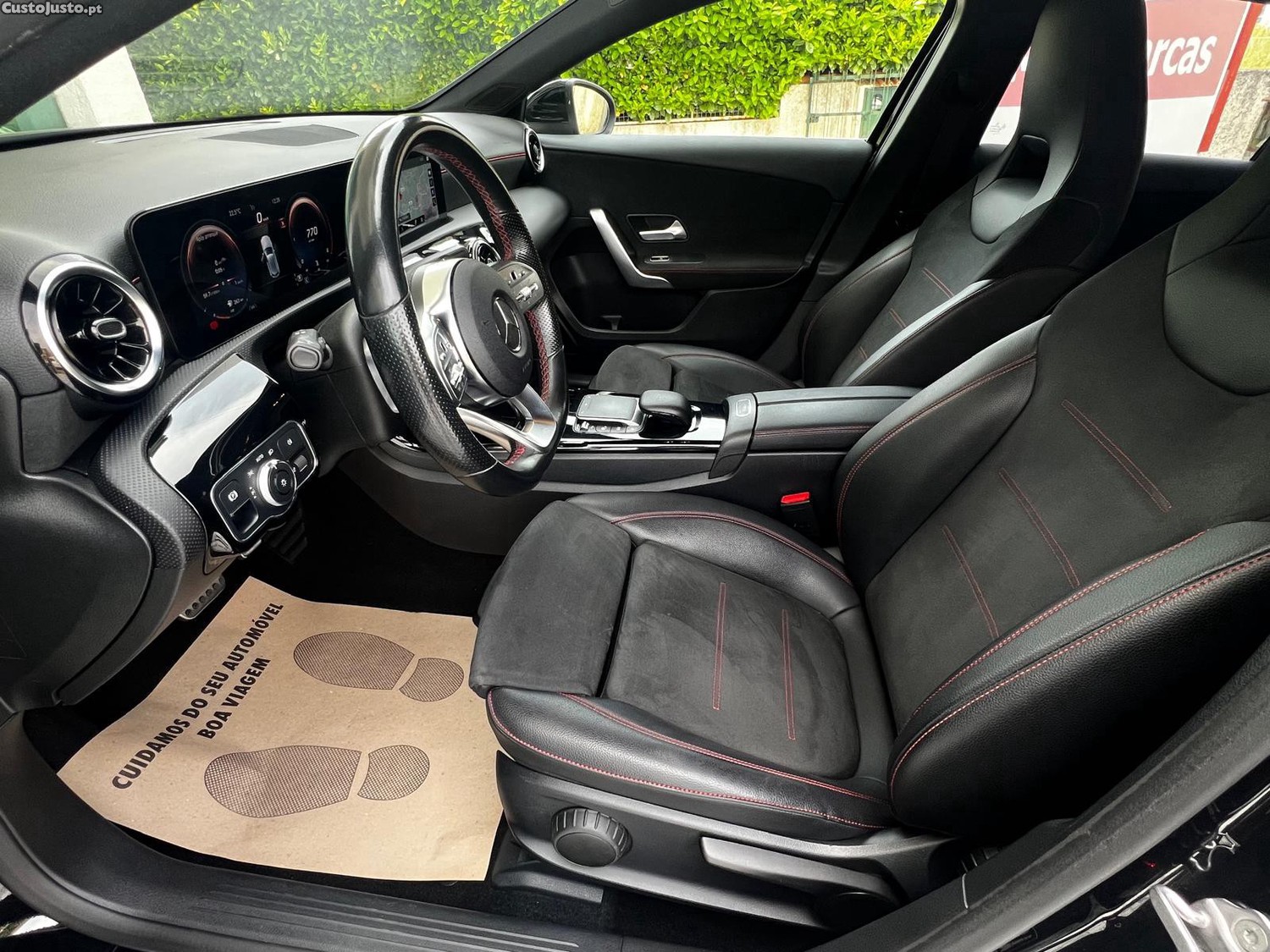 Mercedes-Benz A 180 A180 D AMG Line Automático — fotografia 12