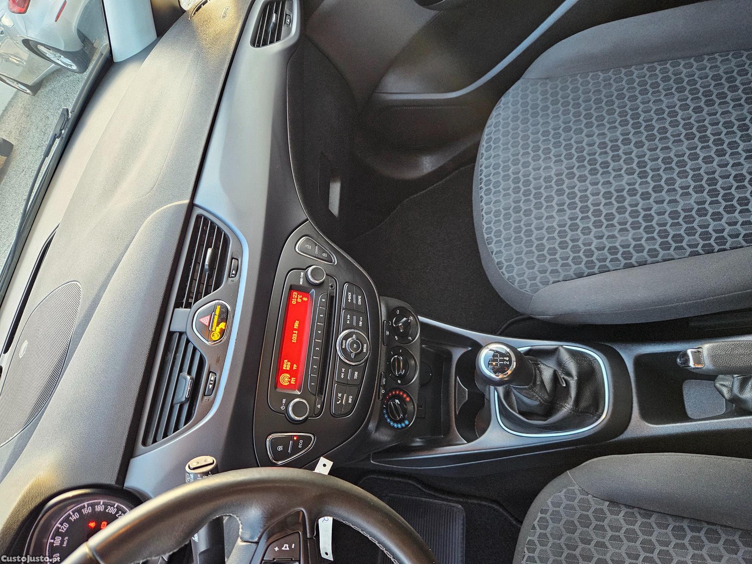 Opel Corsa E 1.3 CDTI Business Edition — fotografia 11