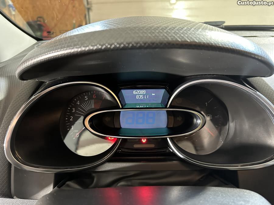 Renault Clio 0.9 TCE — fotografia 8