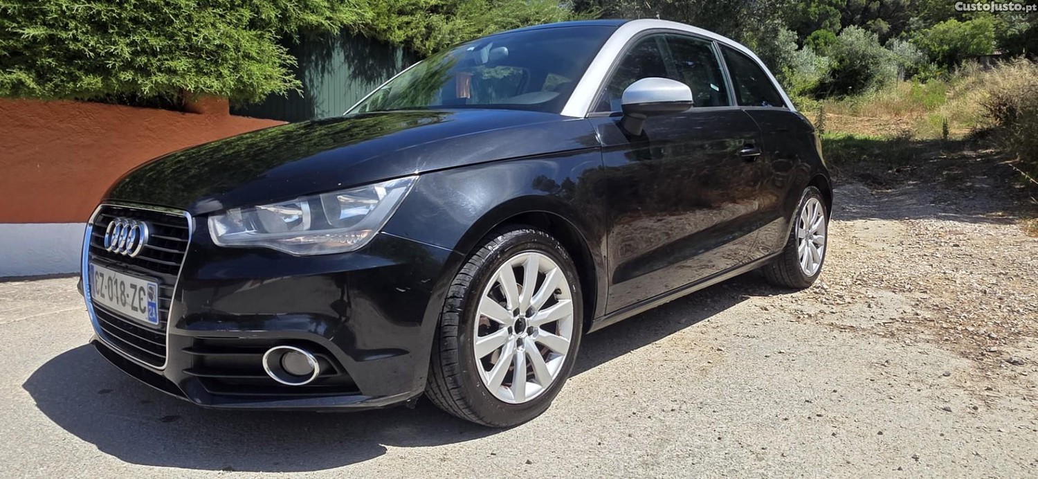 Audi A1 1.6 TDI Advance — fotografia 7