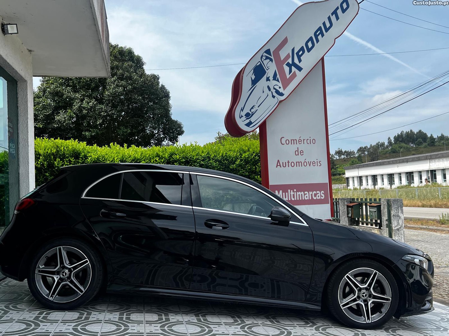 Mercedes-Benz A 180 A180 D AMG Line Automático — fotografia 16