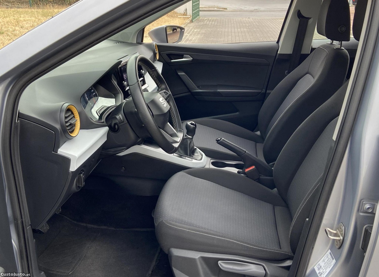 SEAT Arona 1.0 TSI Style — fotografia 7
