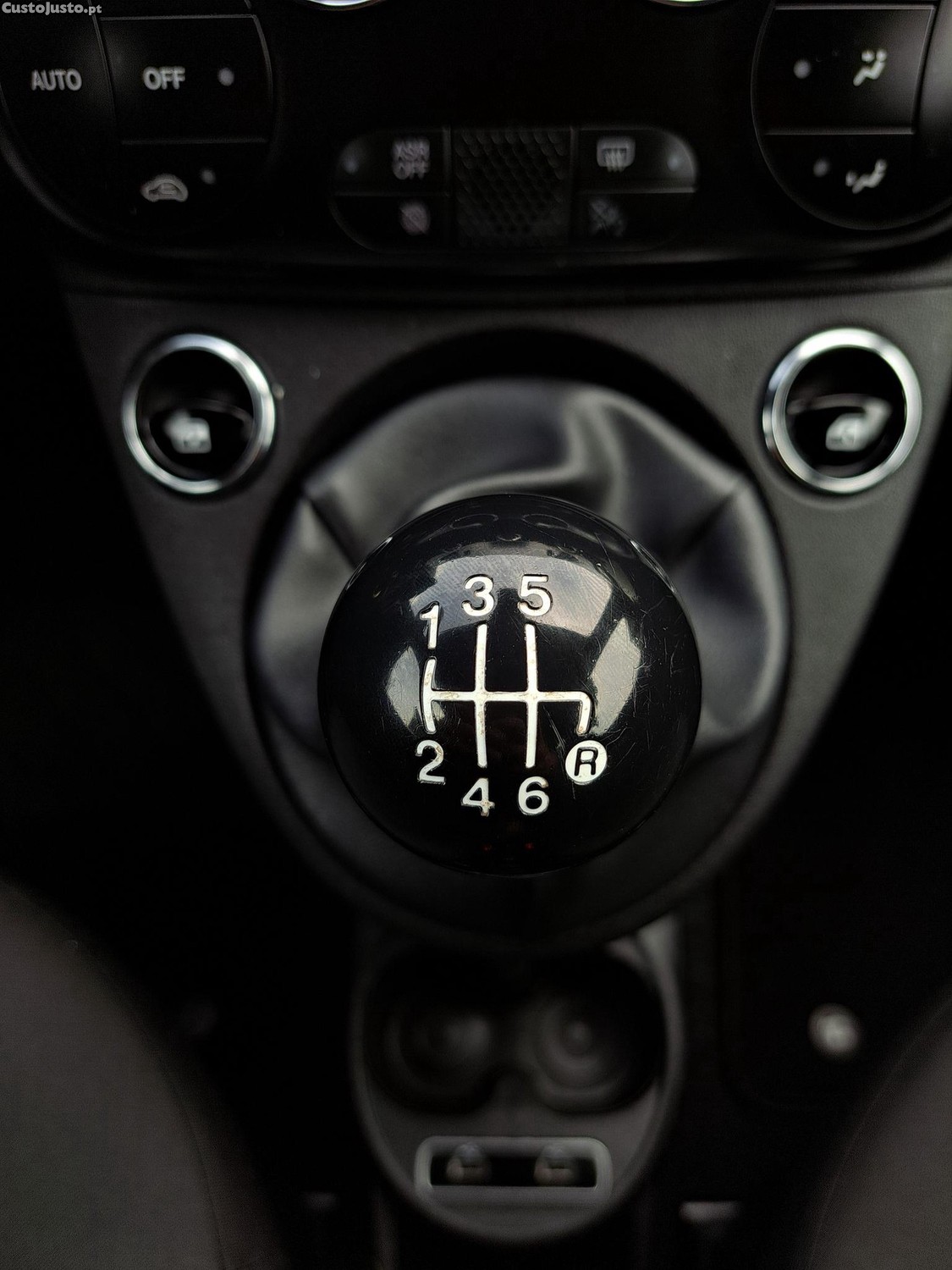 Fiat 500C 1.0 Hybrid Launch Edition — fotografia 16