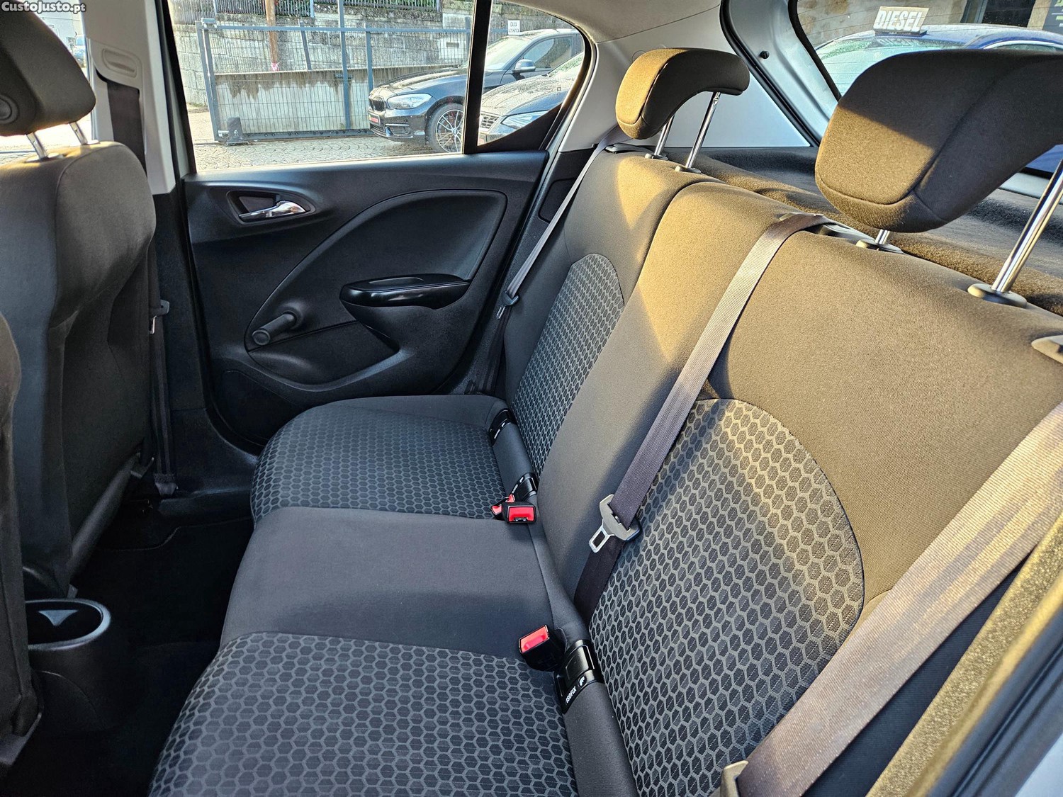 Opel Corsa E 1.3 CDTI Business Edition — fotografia 6