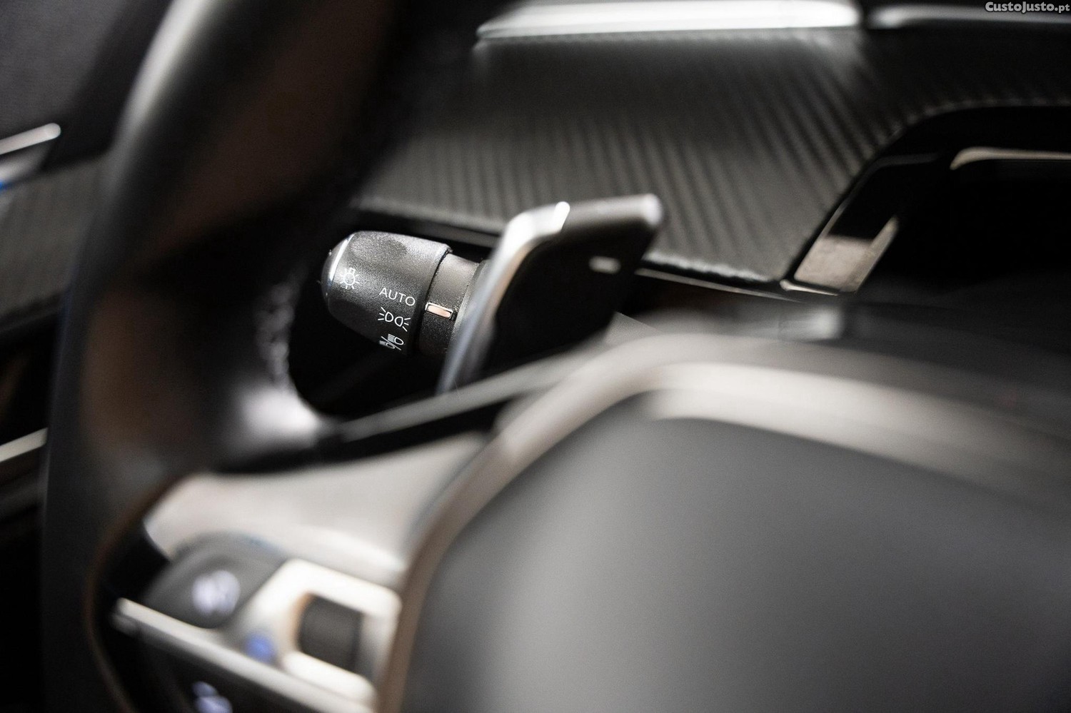 Peugeot 508 SW 1.6 Hybrid Allure e-EAT8 — fotografia 5