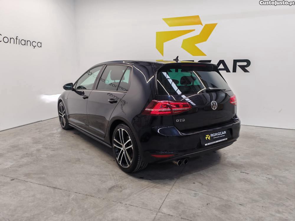 Volkswagen Golf 2.0 TDI GTD DSG — fotografia 21