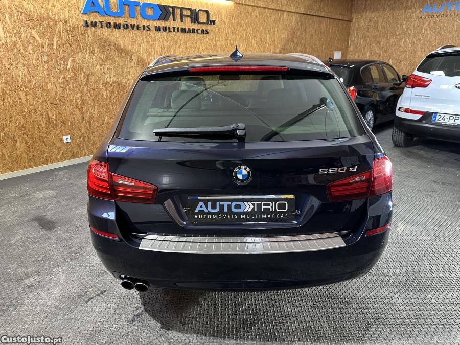 BMW 520 d Line Luxury Auto — fotografia 16