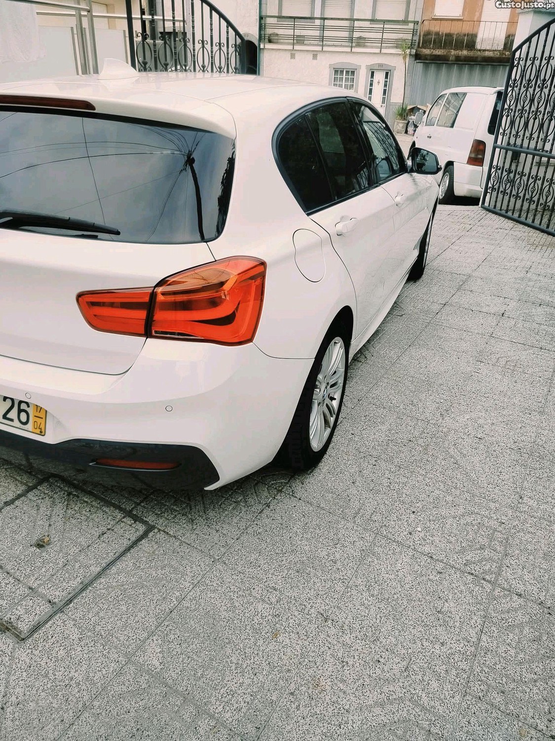 BMW 116 116d Pack M - 17 foto 5