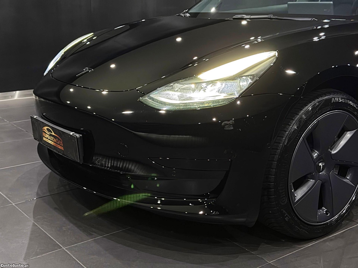 Tesla Model 3 Standard RWD — fotografia 16