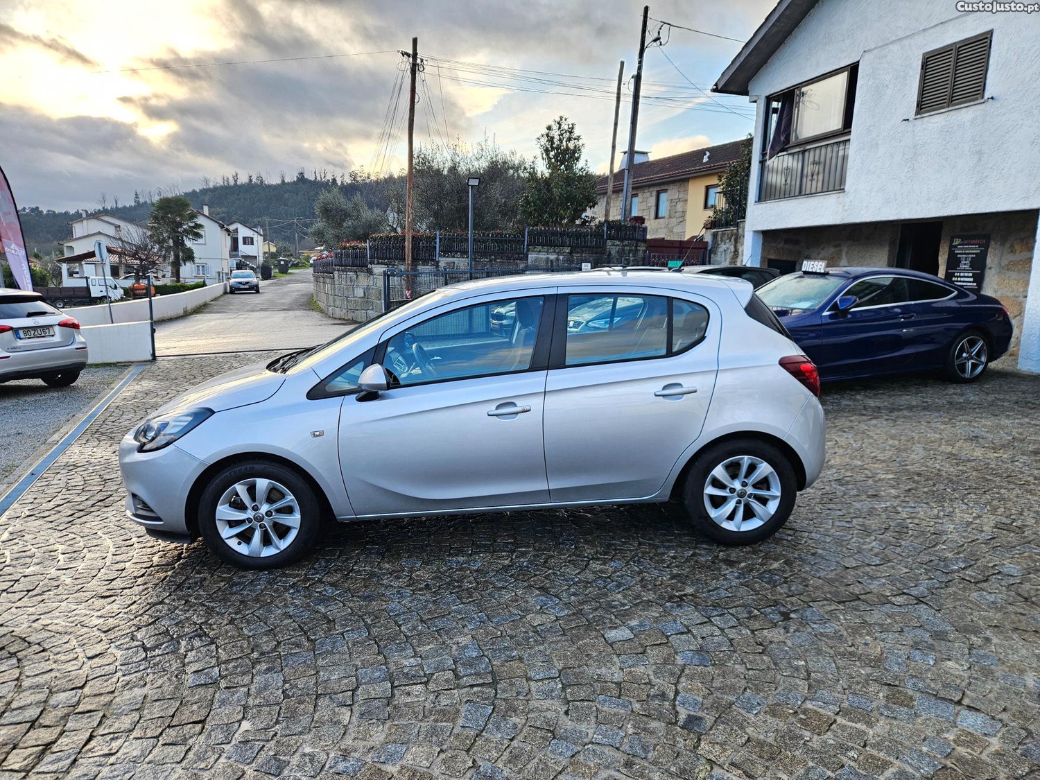 Opel Corsa E 1.3 CDTI Business Edition — fotografia 20