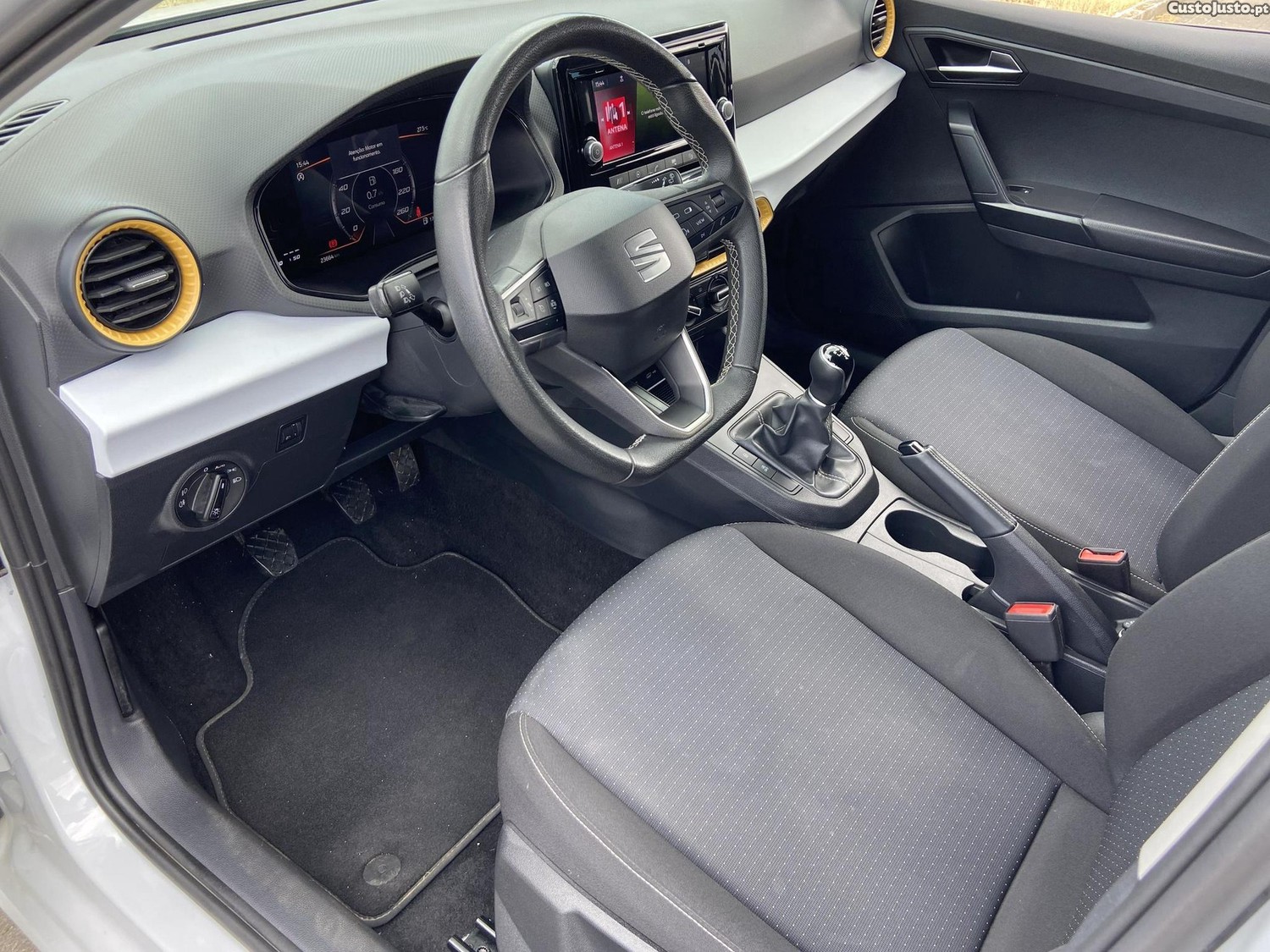 SEAT Ibiza 1.0 TSI Style — fotografia 12