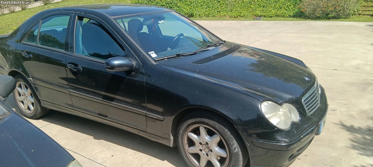 Mercedes-Benz C 220 2001 — photo 3