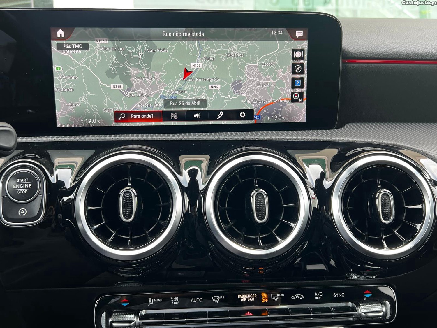 Mercedes-Benz A 180 A180 D AMG Line Automático — fotografia 6