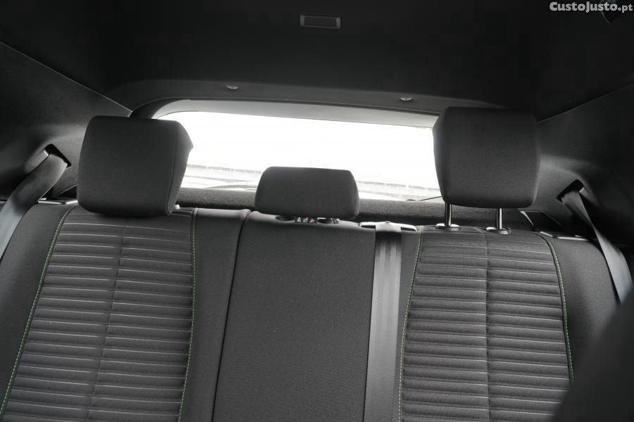 Peugeot 2008 PureTech 100 Stop&St — fotografia 6