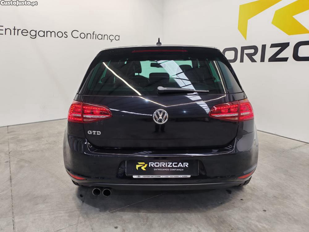 Volkswagen Golf 2.0 TDI GTD DSG — fotografia 18