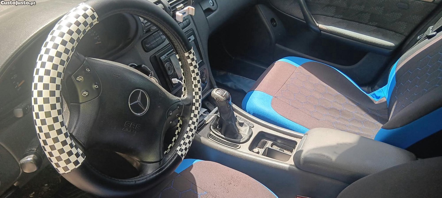 Mercedes-Benz C 220 2001 — photo 5