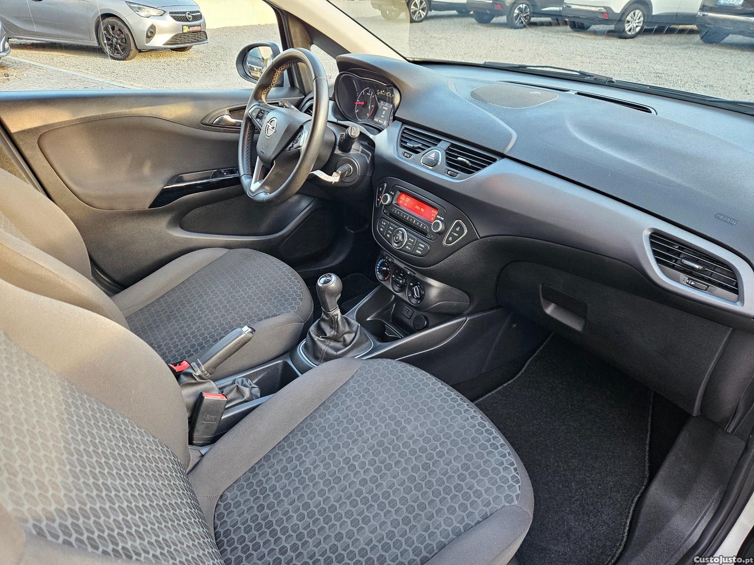 Opel Corsa E 1.3 CDTI Business Edition — fotografia 8