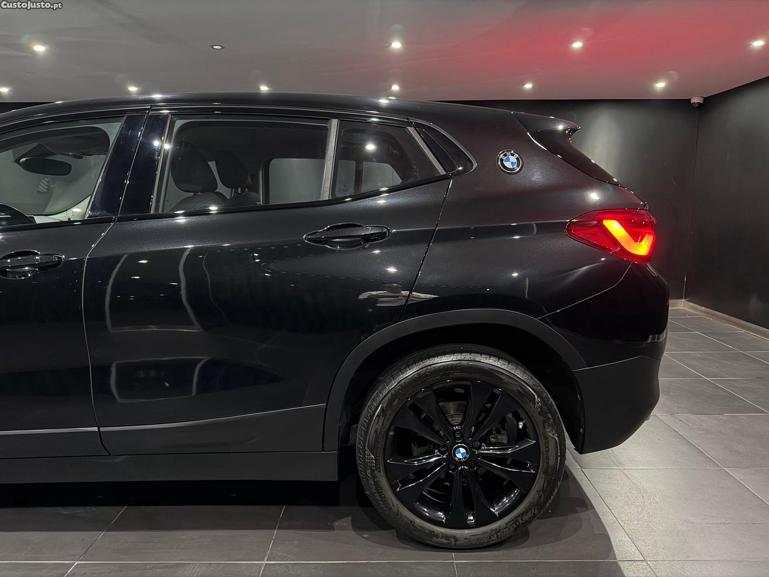 BMW X2 16 d sDrive Auto - 21 — photo 5
