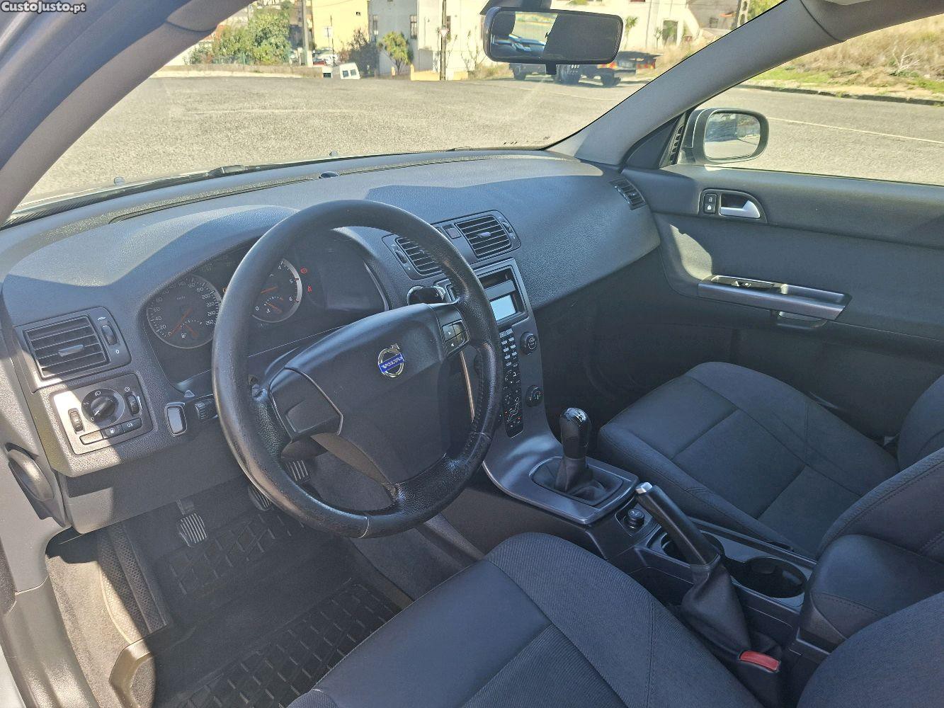 Volvo V50 1.6 Diesel 110cv Estimada — fotografia 5