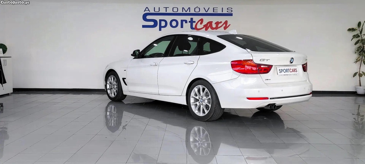 BMW 328 i Auto Line Sport — fotografia 28