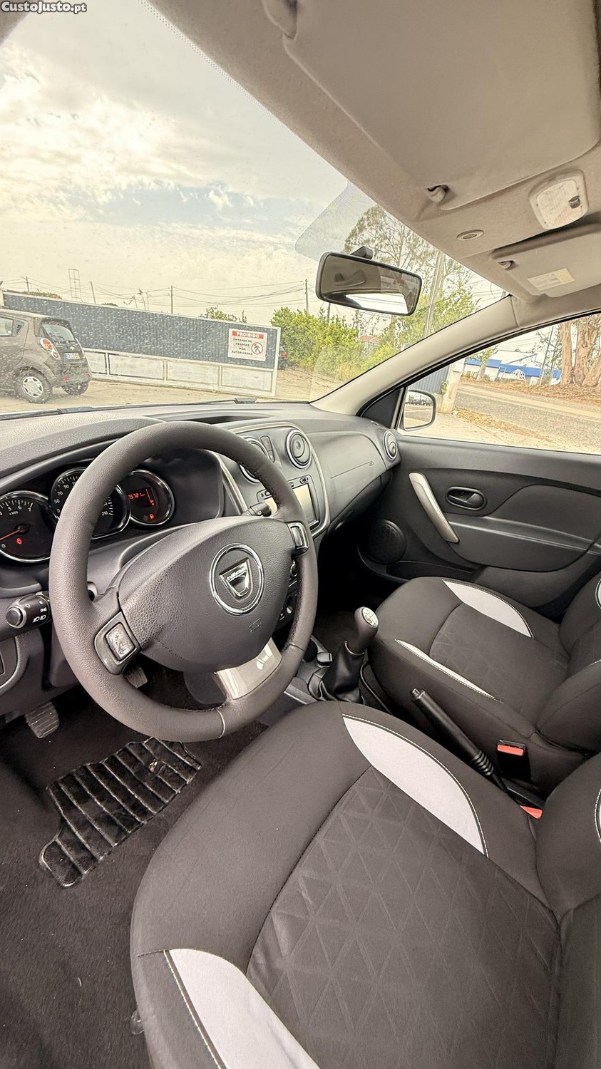 Dacia Sandero Stepway 0.9 TCe de 2015 — fotografia 8