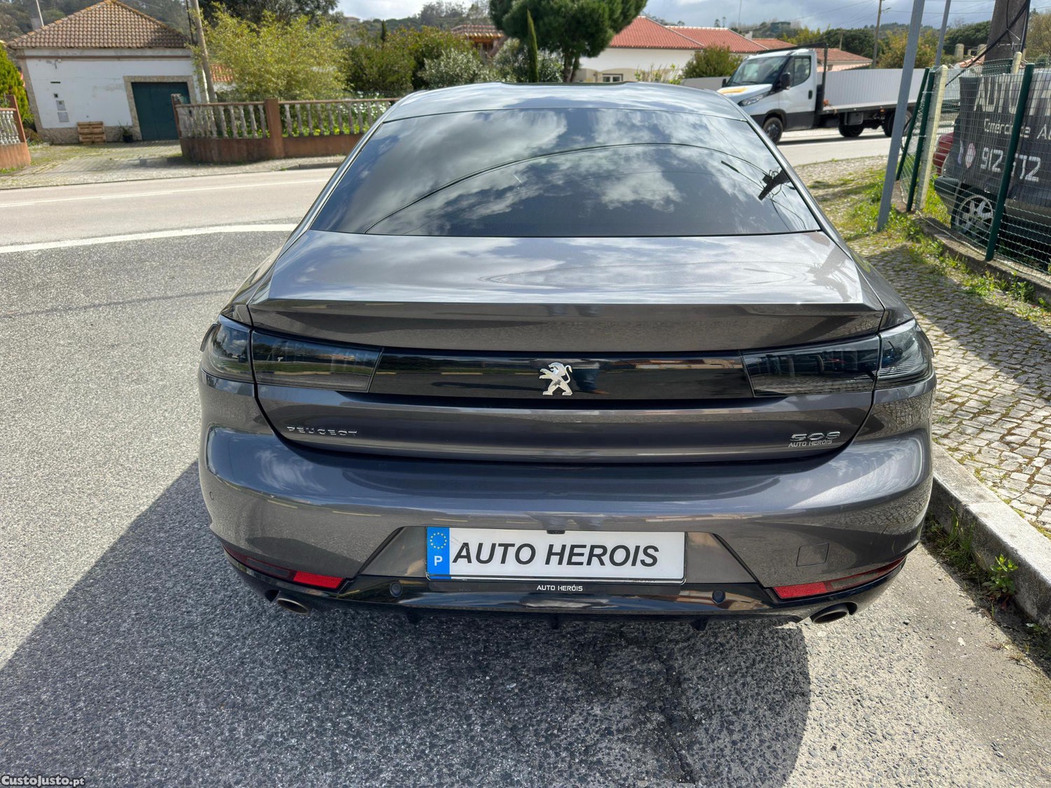 Peugeot 508 1.6 E-Hibrid GT Line 225 cv — fotografia 9