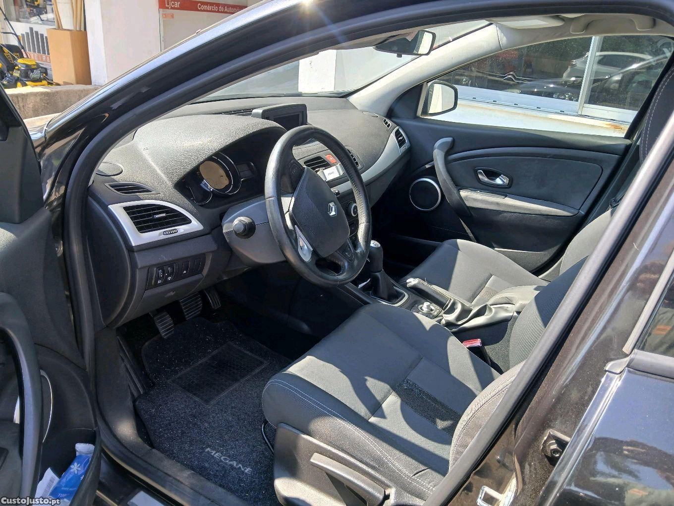 Renault Mégane megane 1.5 dci — photo 4