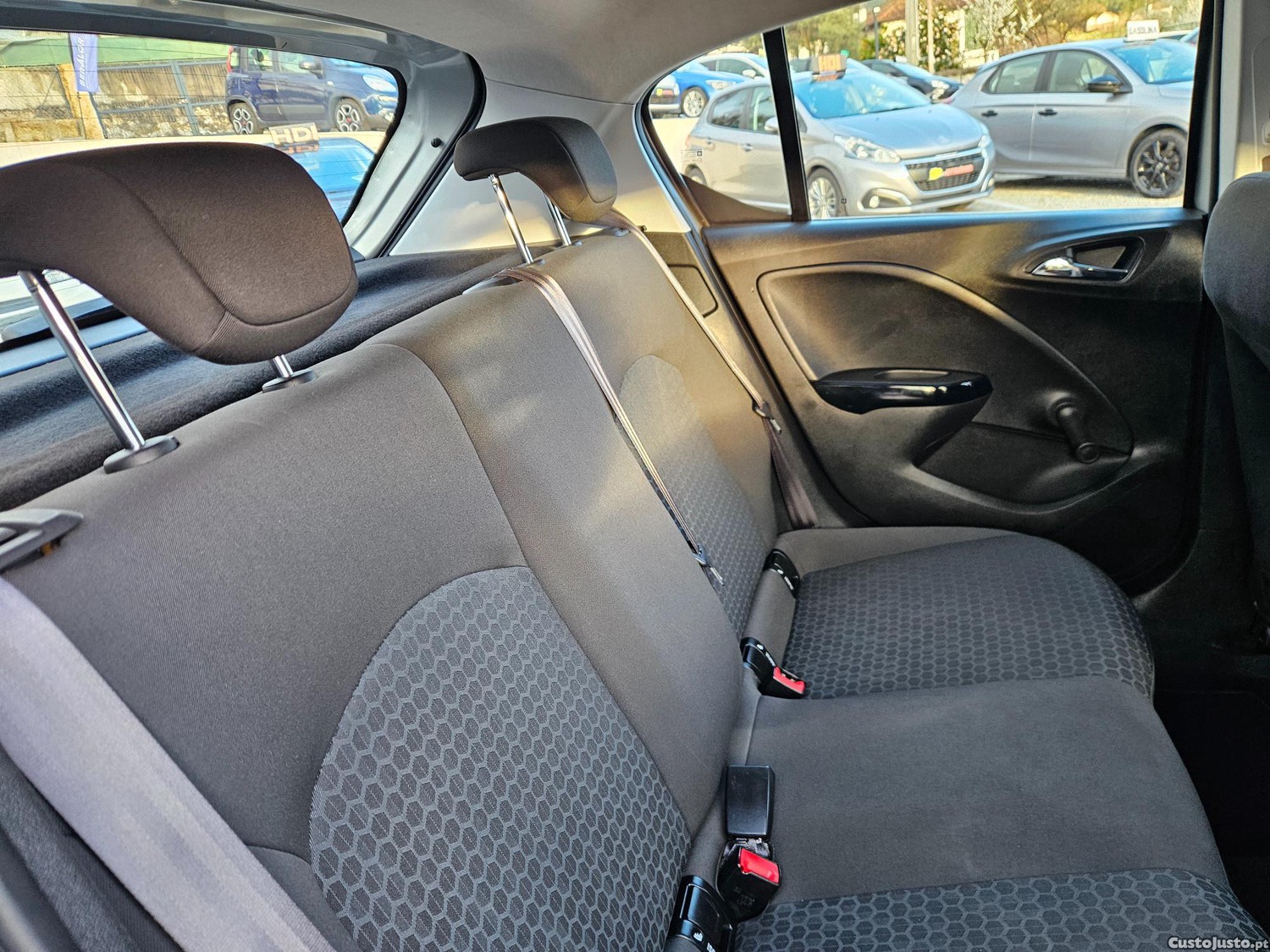 Opel Corsa E 1.3 CDTI Business Edition — fotografia 3