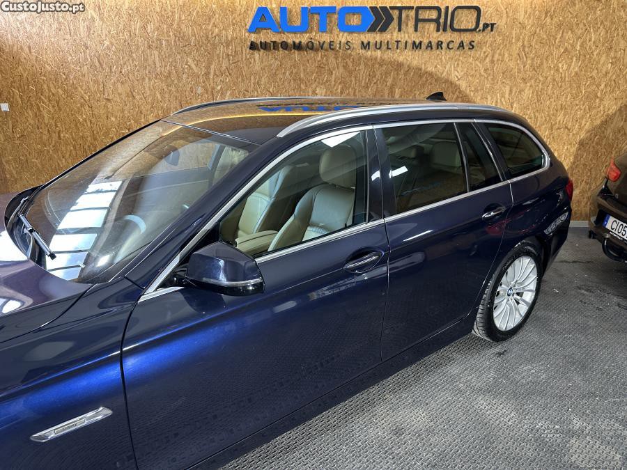 BMW 520 d Line Luxury Auto — fotografia 13