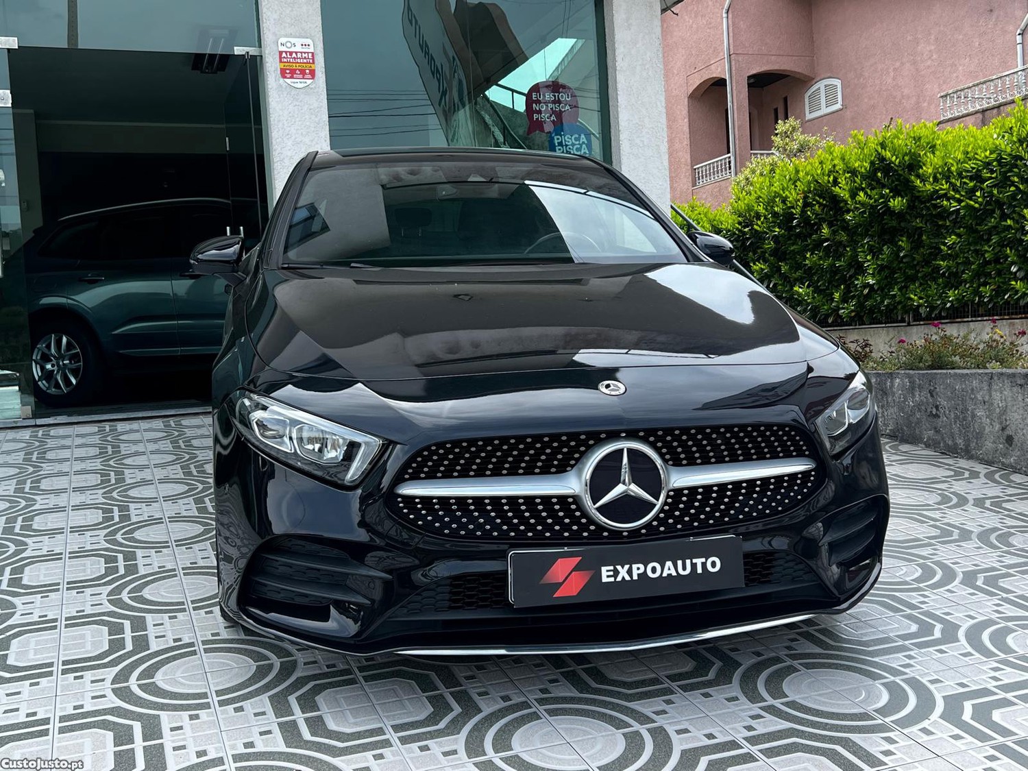 Mercedes-Benz A 180 A180 D AMG Line Automático — fotografia 19