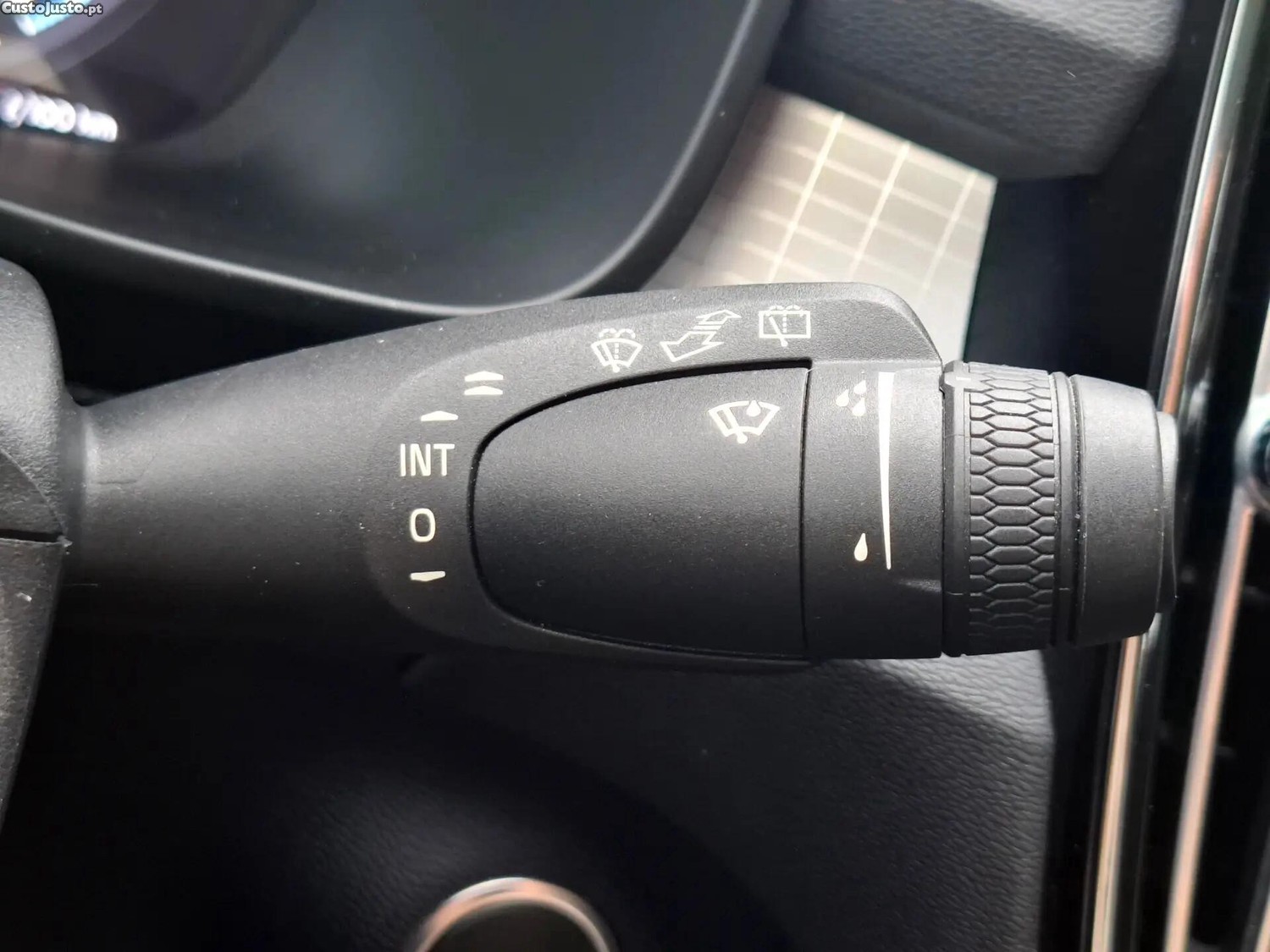 Volvo XC 40 1.5 T5 PHEV Inscription Expression — fotografia 5