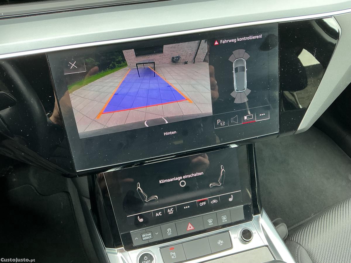 Audi e-tron Advanced — fotografia 9
