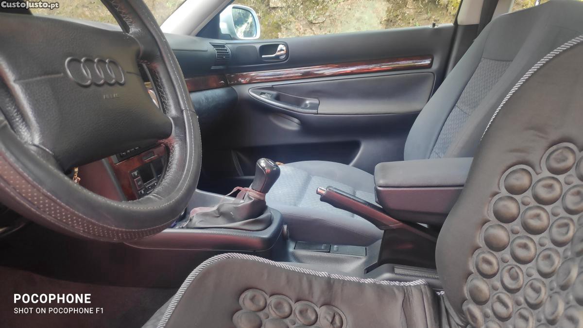 Audi A4 1.6 — fotografia 6