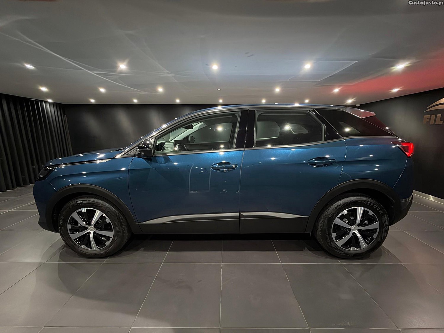 Peugeot 3008 1.5 BlueHDi Allure EAT8 - 22 foto 4