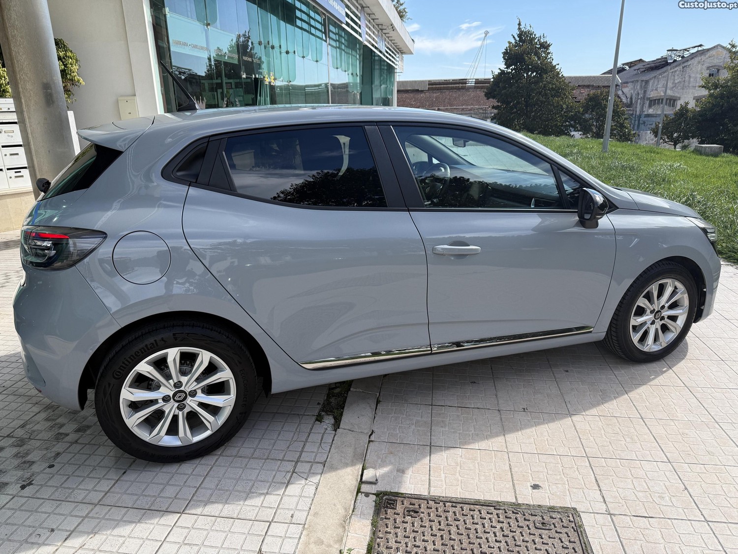 Renault Clio Evolution — fotografia 10