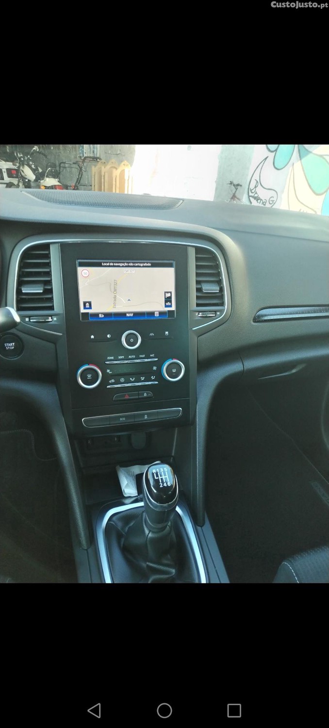 Renault Mégane TCE 100 Energy Business — photo 5