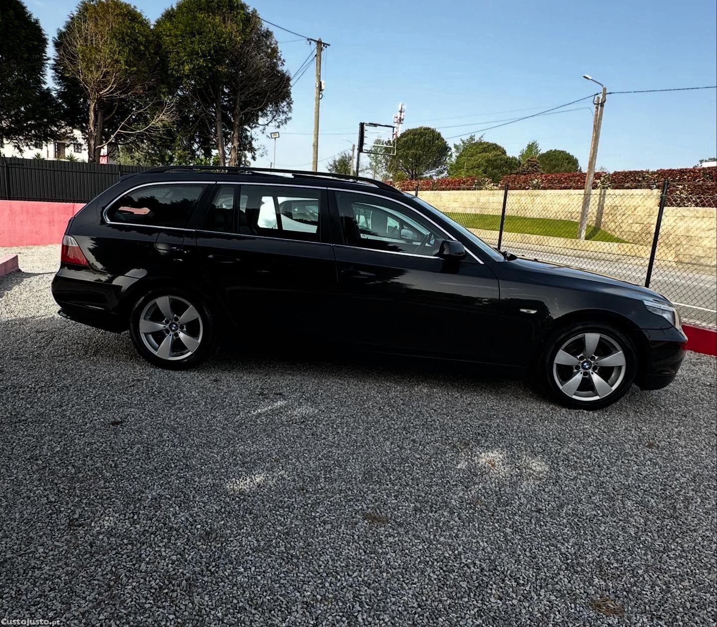 BMW 520 Lci — photo 5