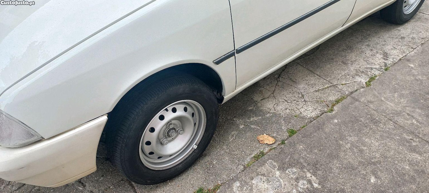 Citroën AX 11tre — fotografia 6
