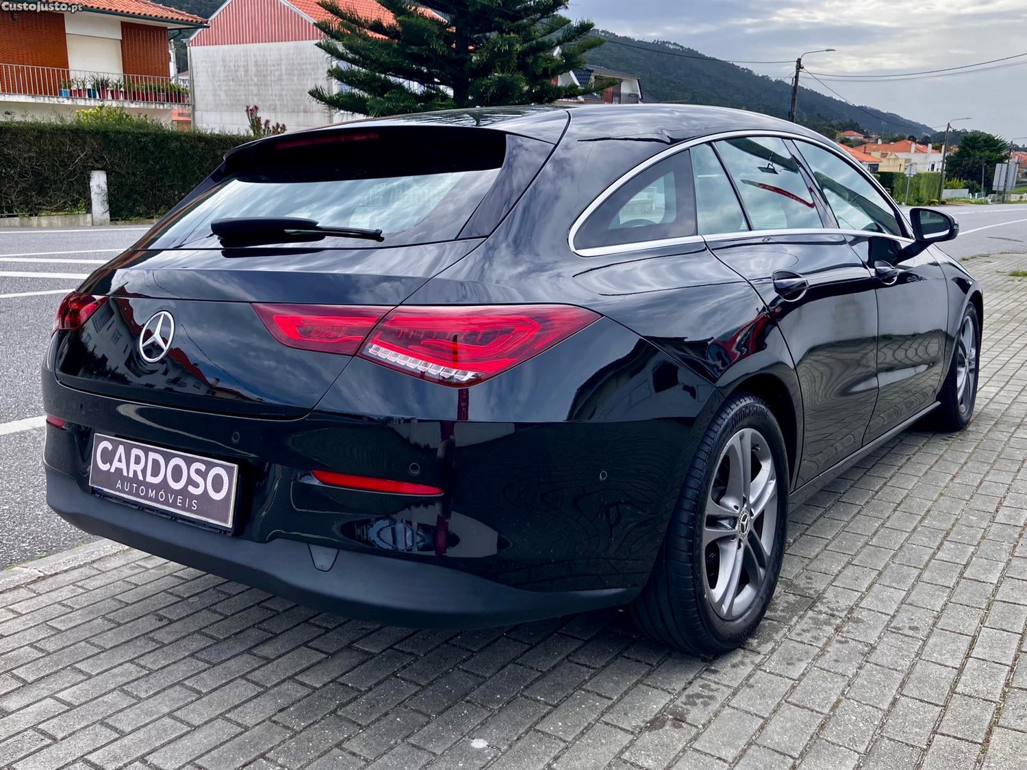 Mercedes-Benz CLA 180 d Shooting Brake Auto — fotografia 5