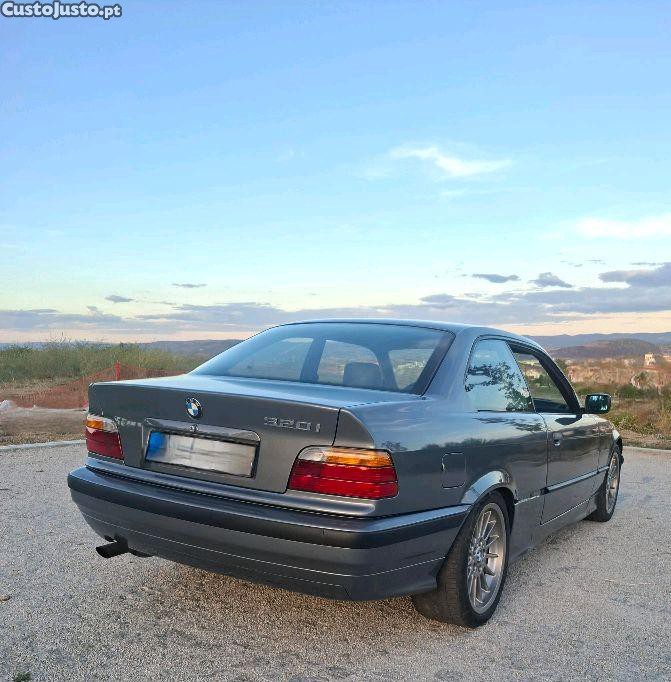 BMW 320 BMW E36 320i - 94 foto 5