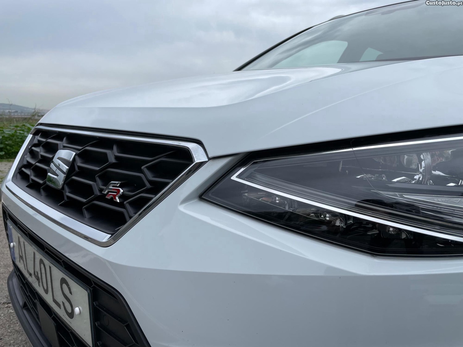 Seat Arona 1.0 TSI FR - 21 foto 2