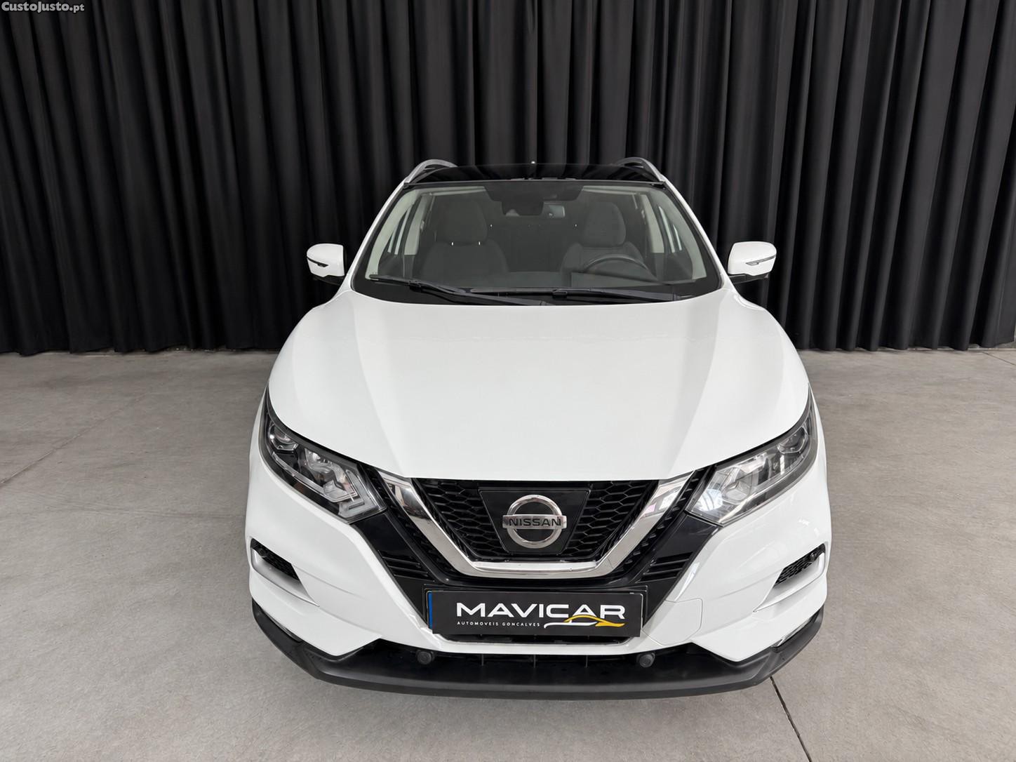 Nissan Qashqai 1.5 dCi N-Connecta 18 - 17 foto 4