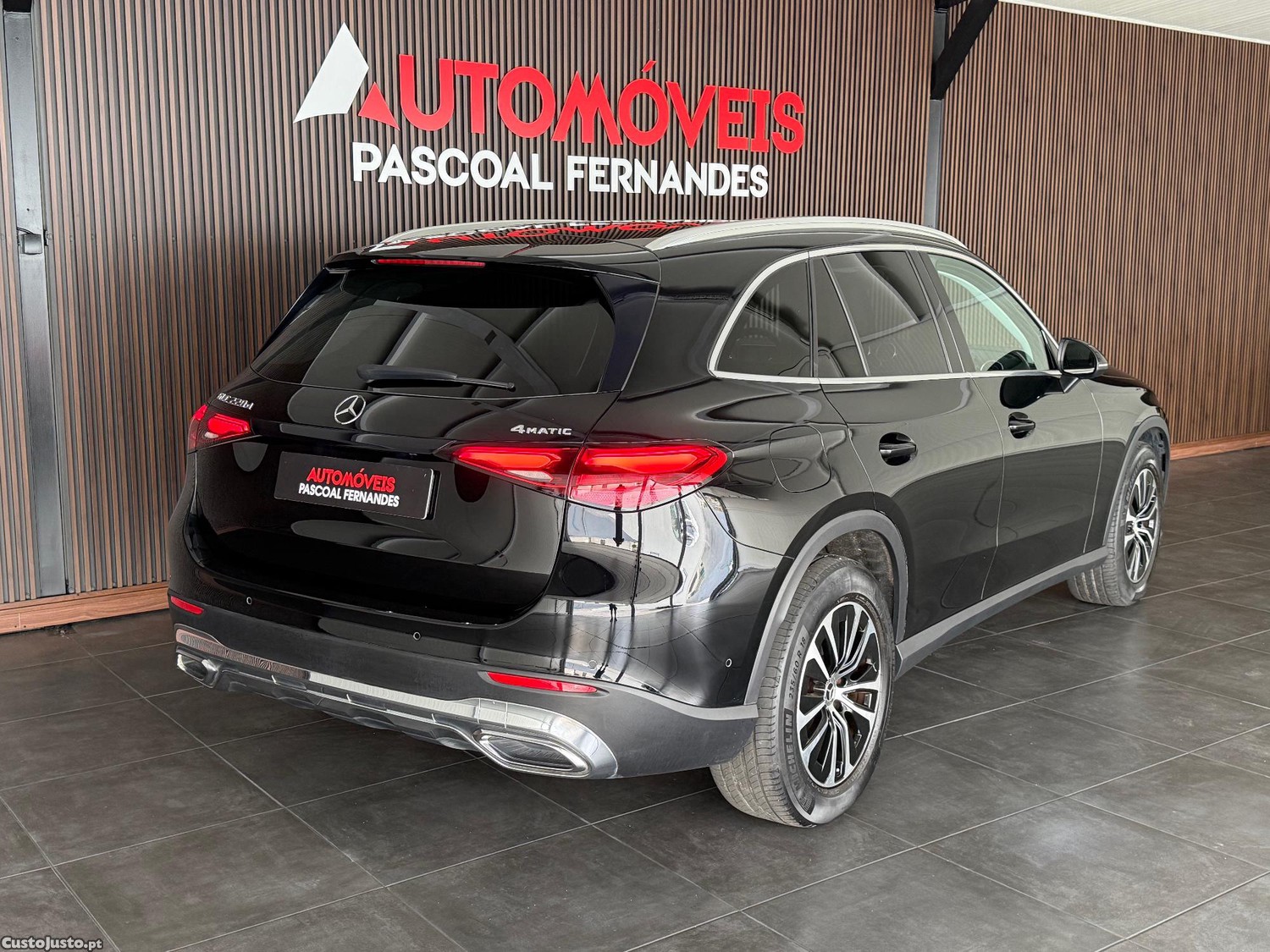 Mercedes-Benz GLC 220 D 4-MATIC AVANTGARD — fotografia 10