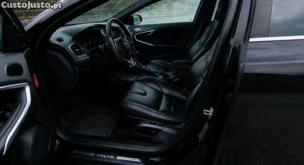 Volvo V40 R Design Full Extras - 15 — photo 5