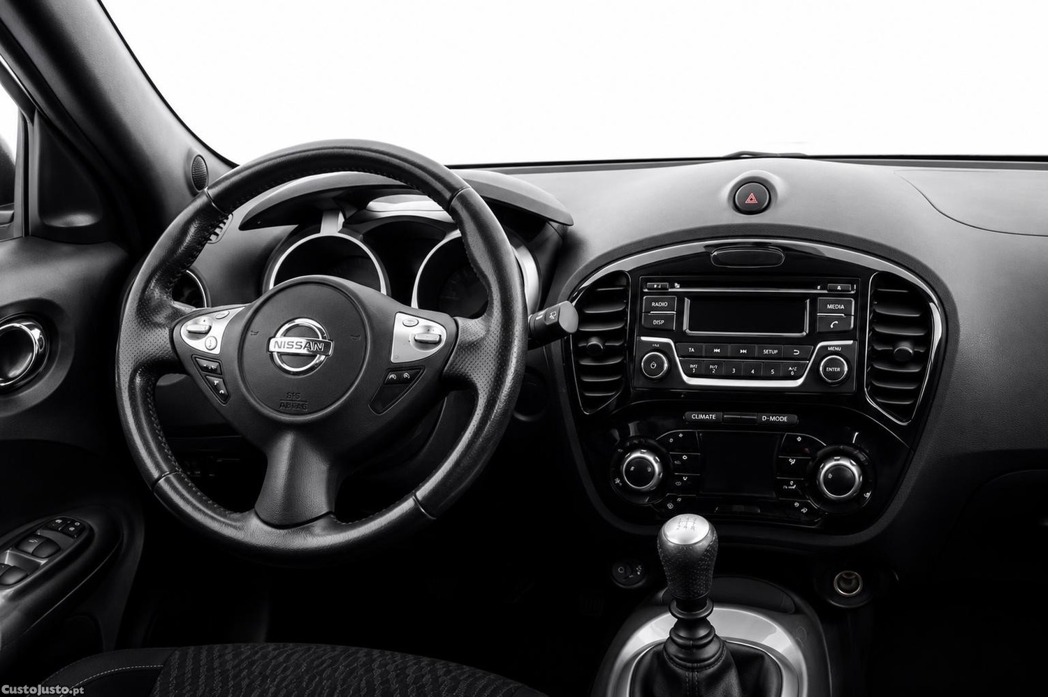 Nissan Juke 1.5 DCI TEKNA PREMIUM - 16 foto 2