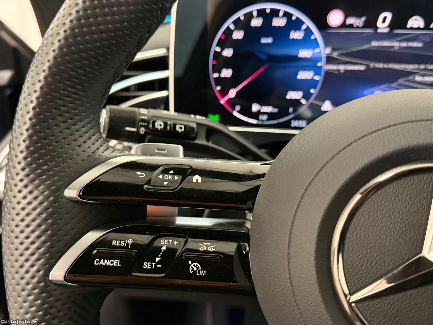 Mercedes-Benz E 300 de AMG Line — fotografia 4