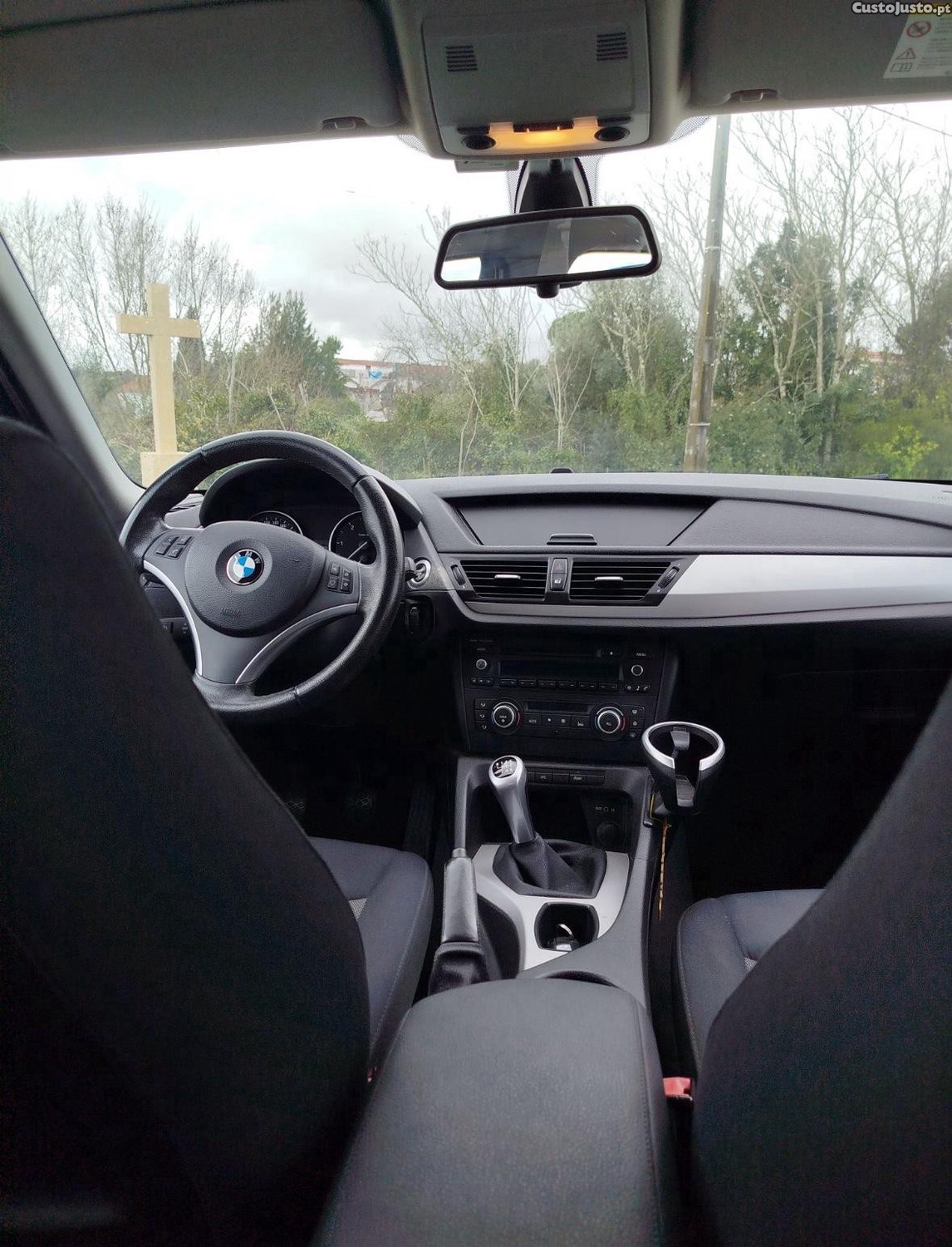 BMW X1 sDrive — photo 3