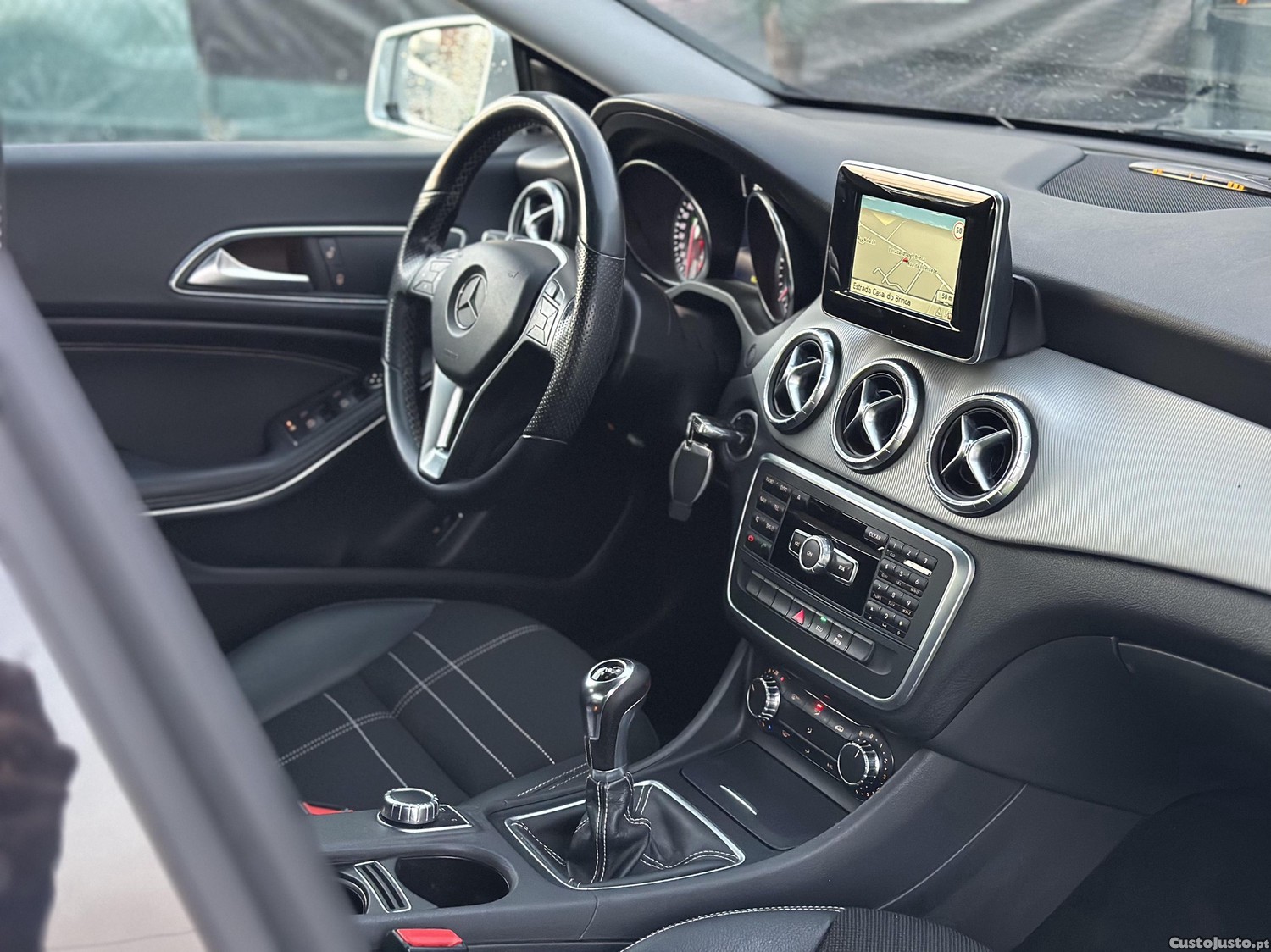 Mercedes-Benz CLA 180 GARANTIA — fotografia 3