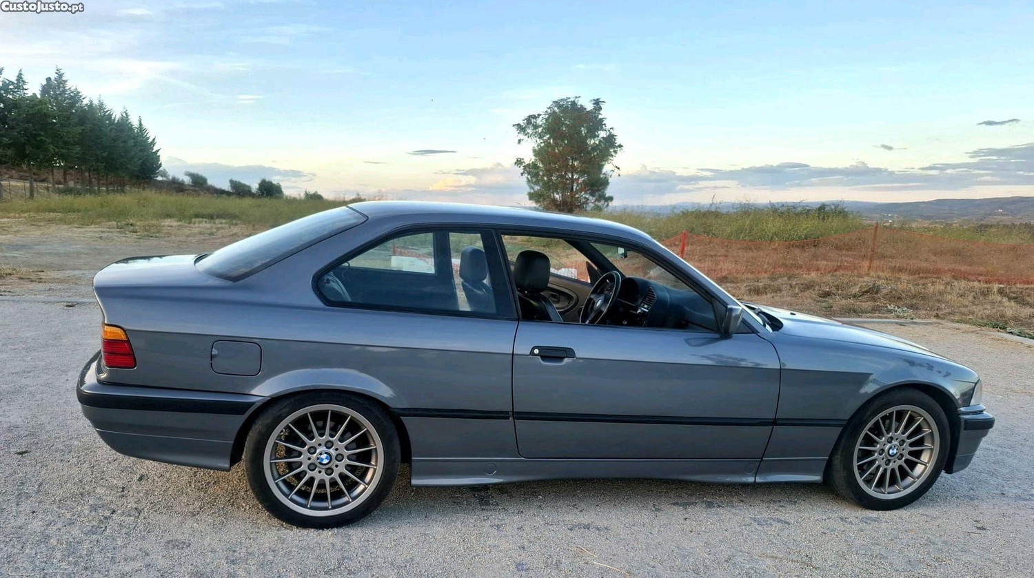 BMW 320 BMW E36 320i - 94 foto 2